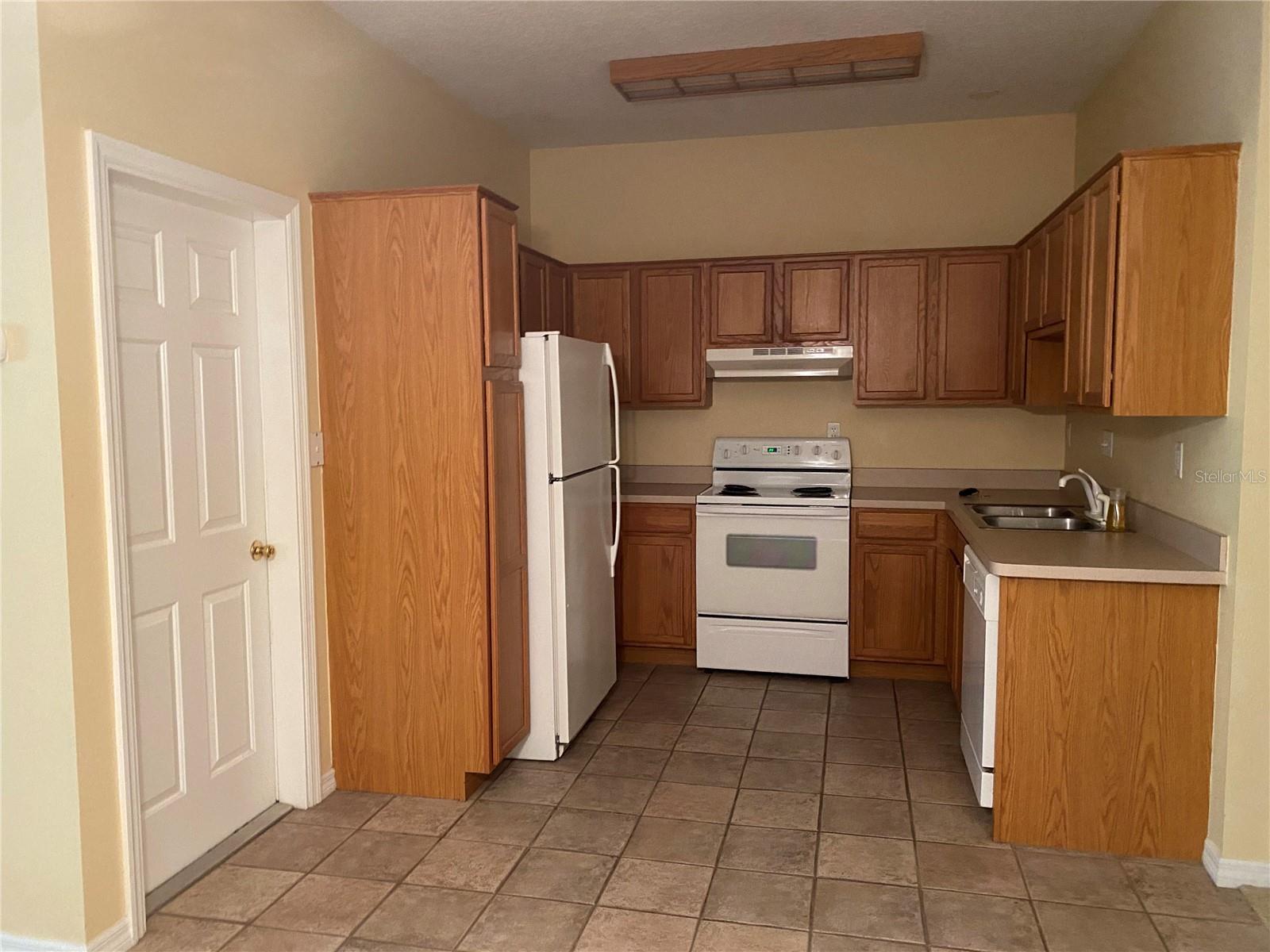 ATKINS HAMEL - Residential Lease