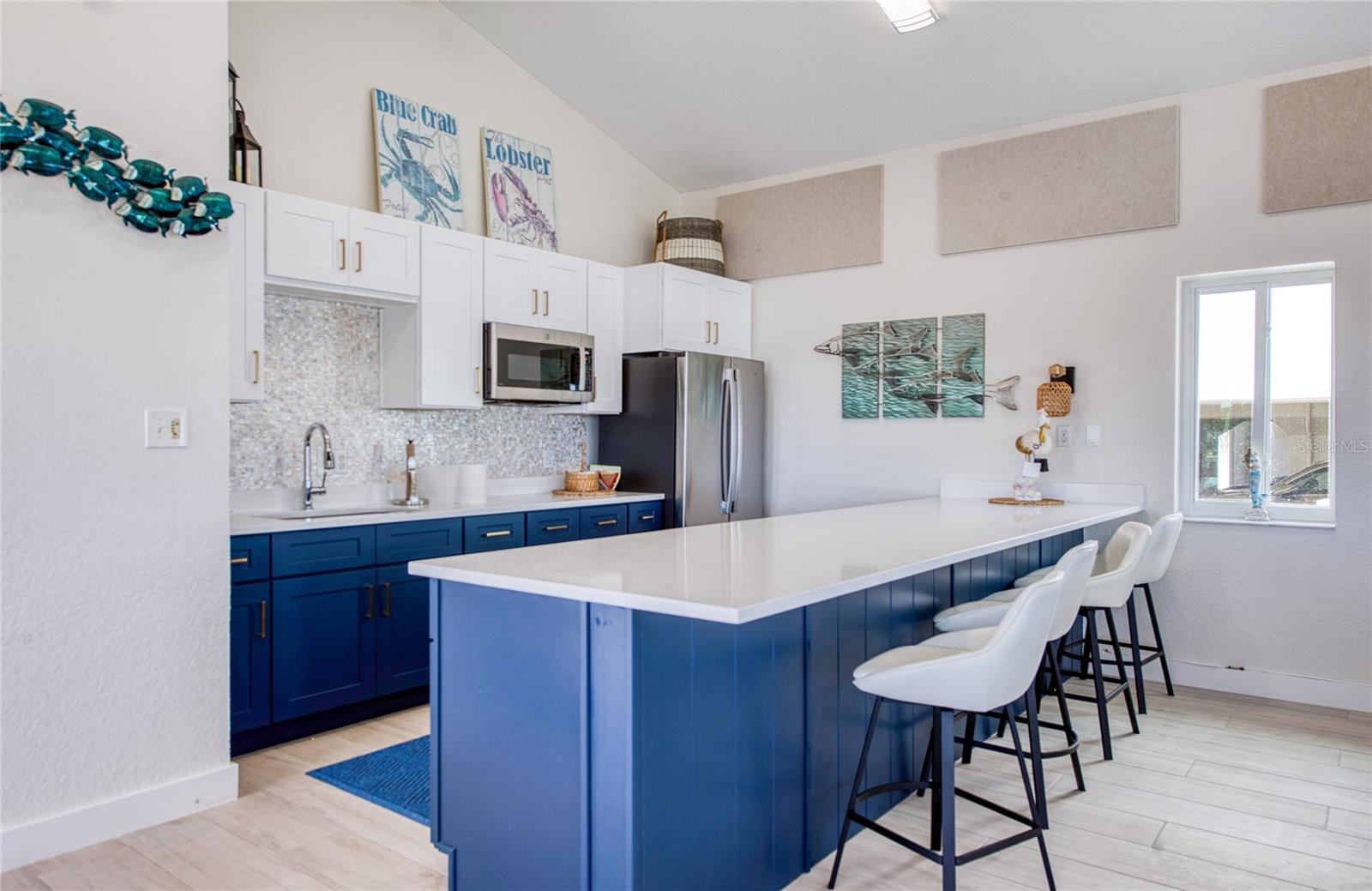 CAPTIVA CAY TWNHMS - Residential