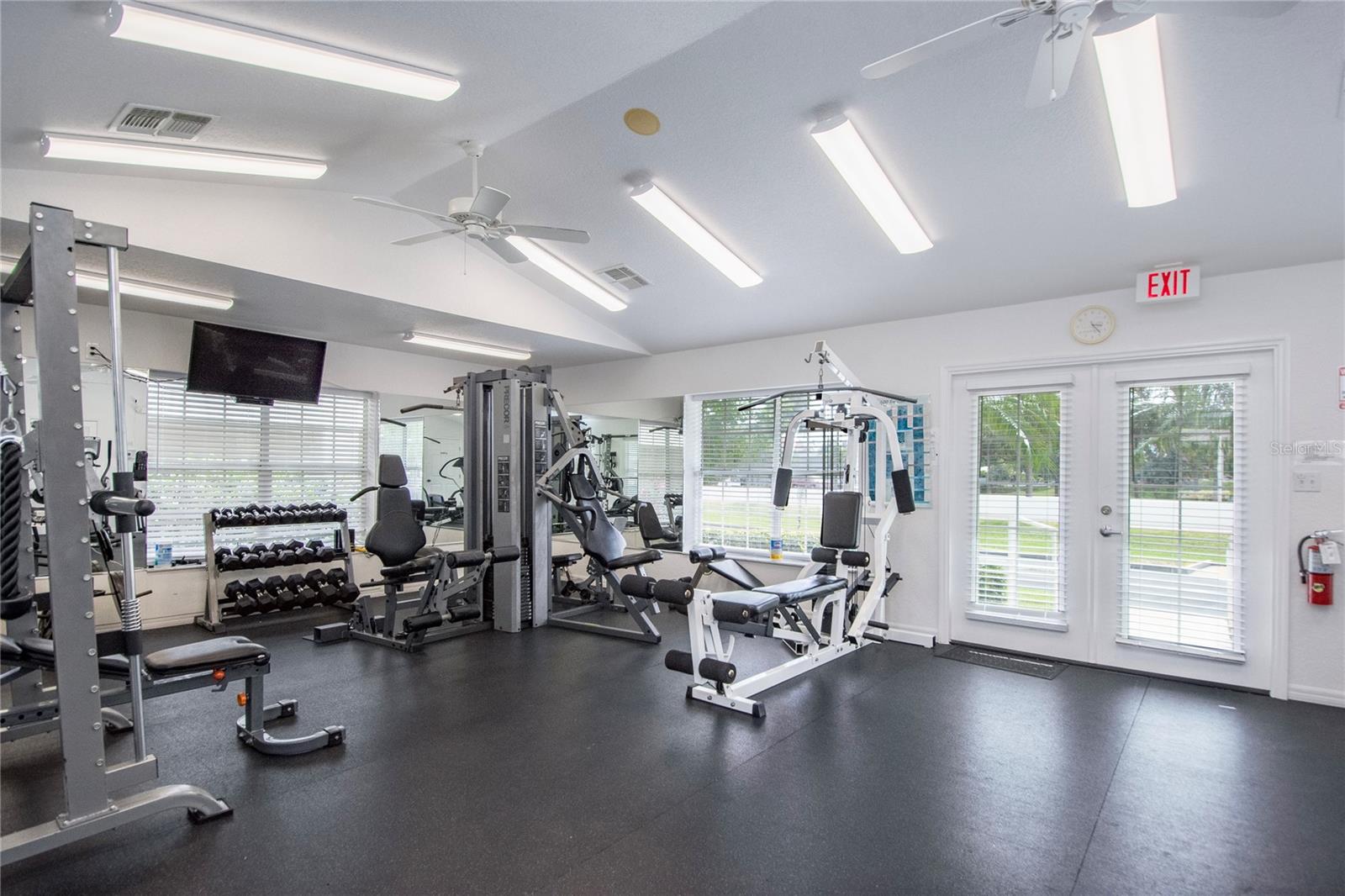 CAPTIVA CAY TWNHMS - Residential