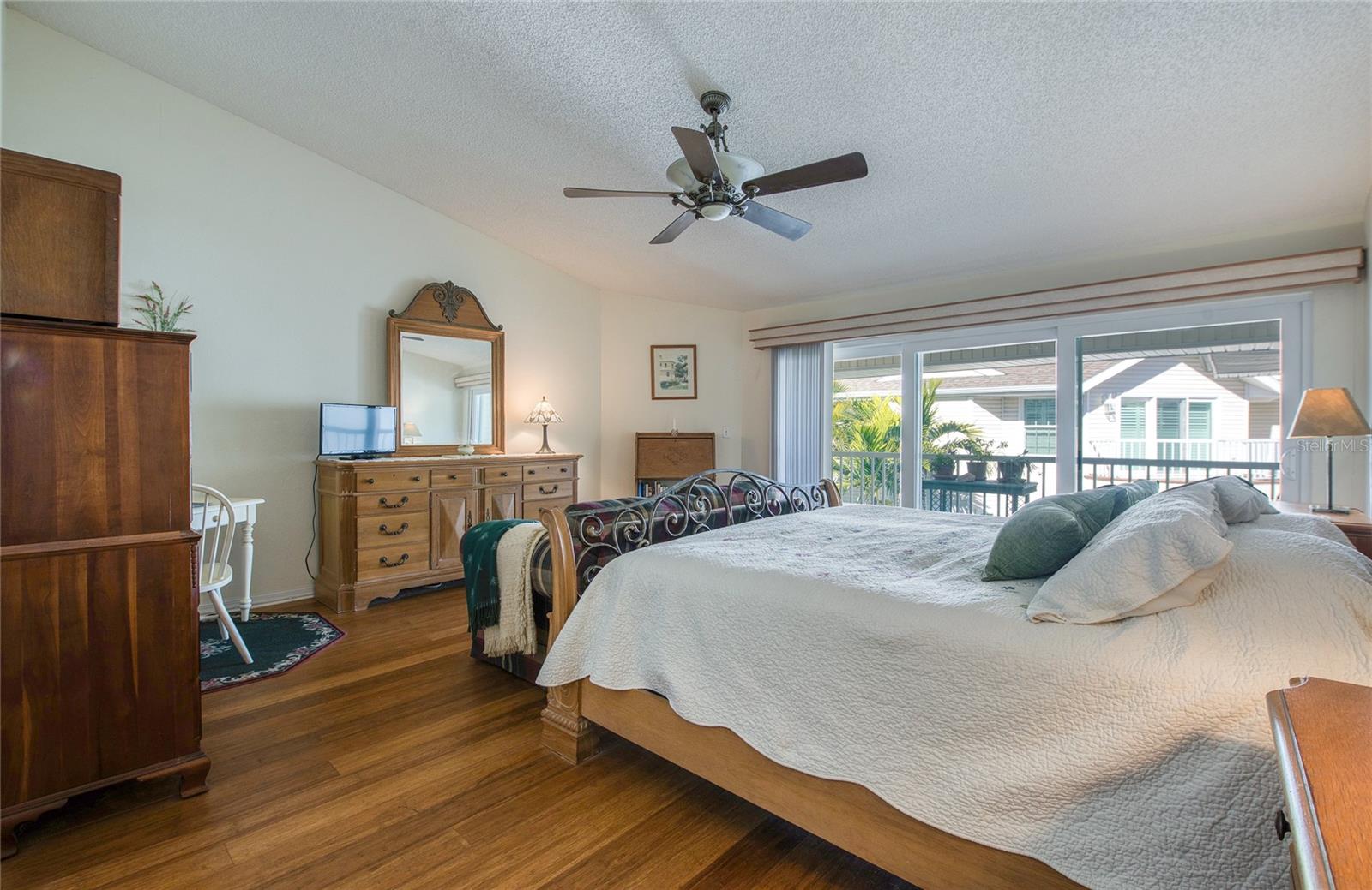 CAPTIVA CAY TWNHMS - Residential