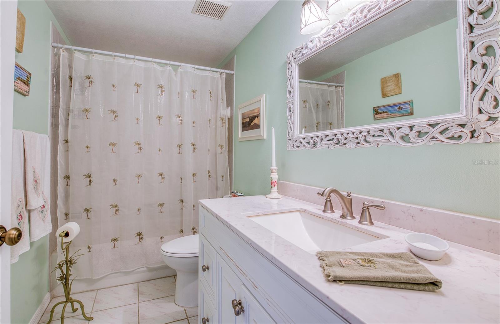 CAPTIVA CAY TWNHMS - Residential