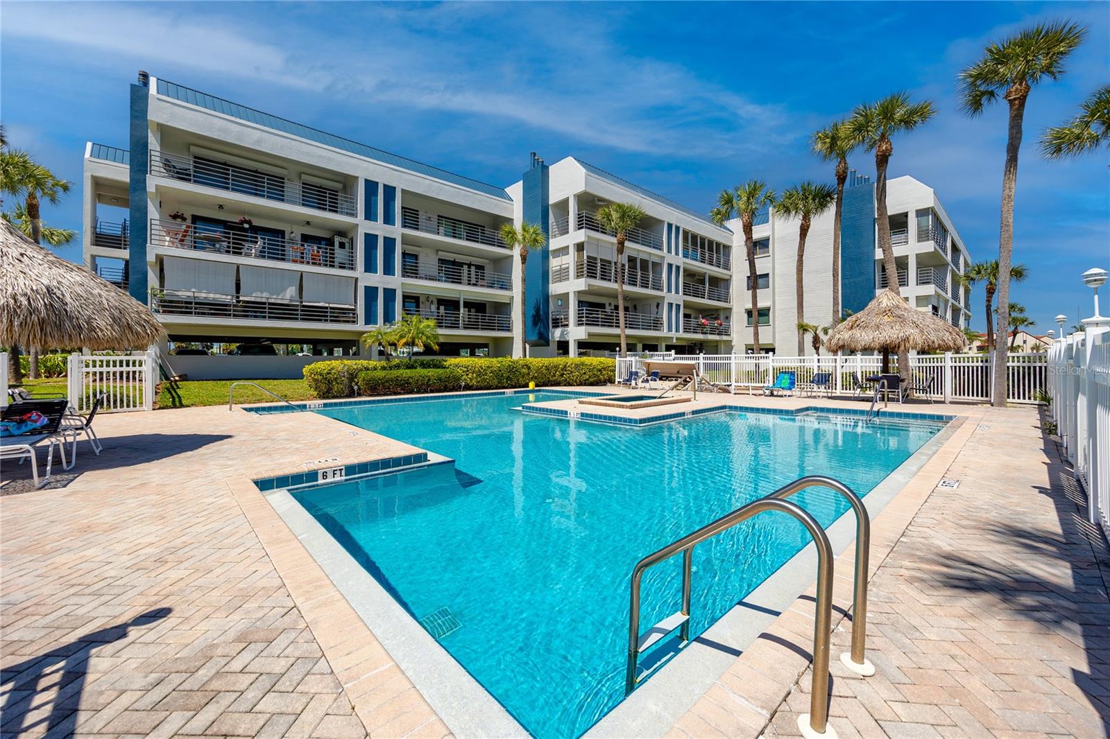 363 PINELLAS BAYWAY S 48