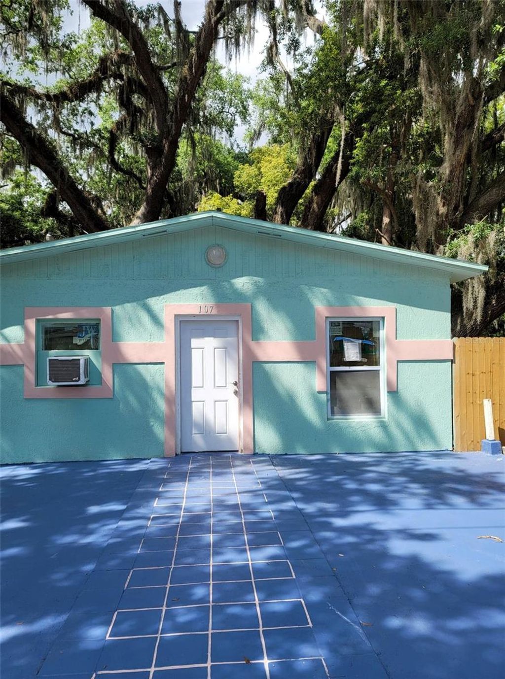 Photo of 107 E Cypress Street, Kissimmee, FL 34744 (MLS # S5149938)