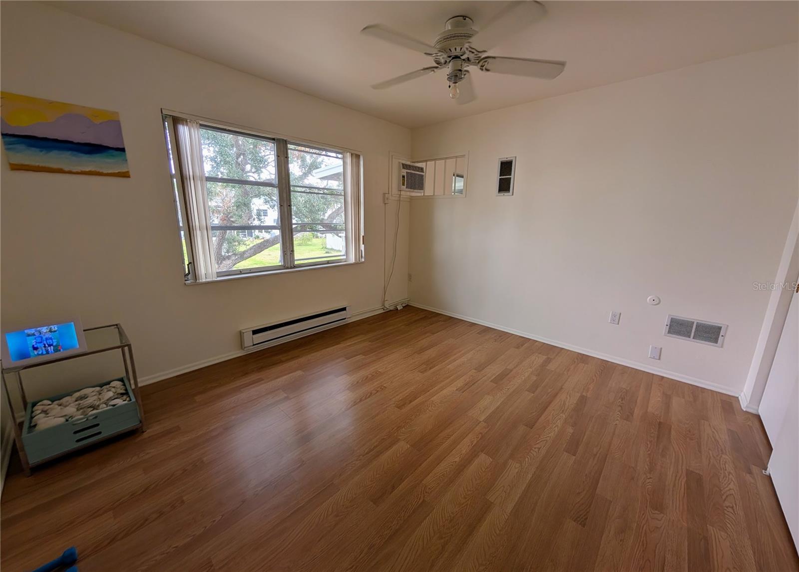 BAYSHORE GARDENS APTS 6 - Residential
