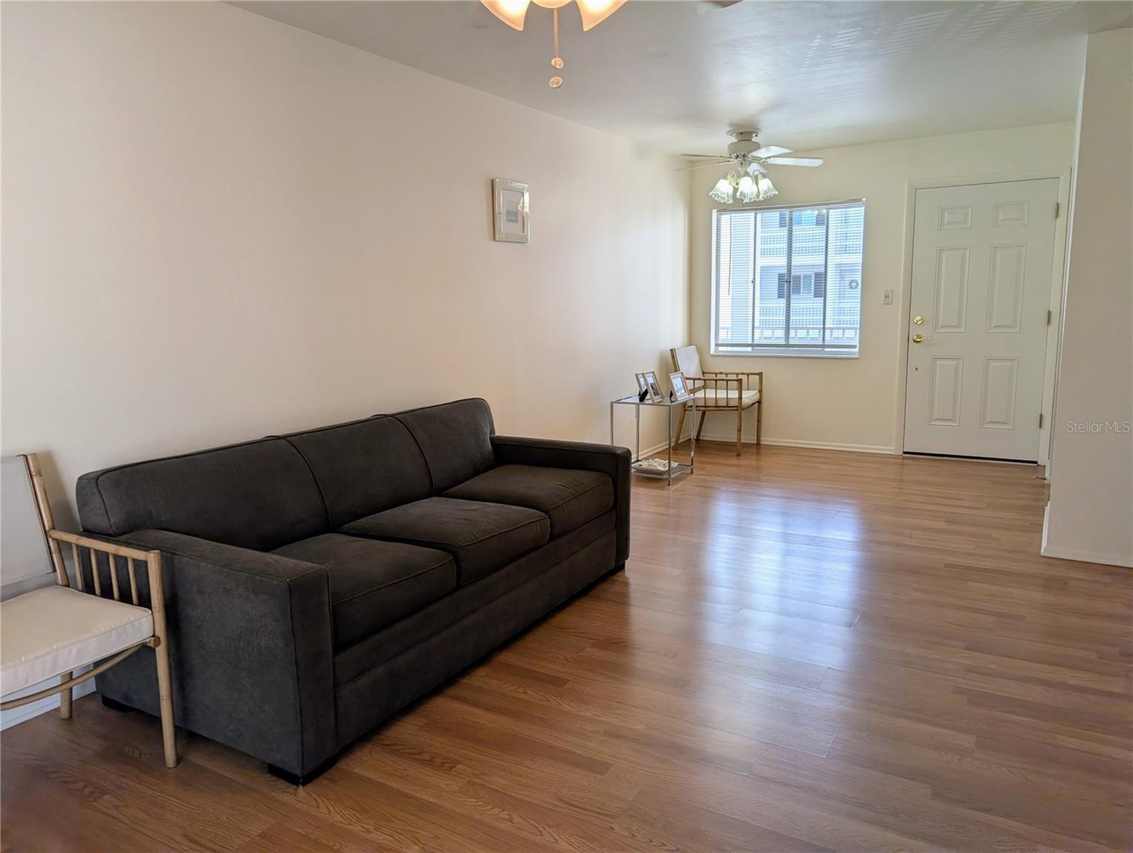 BAYSHORE GARDENS APTS 6 - Residential