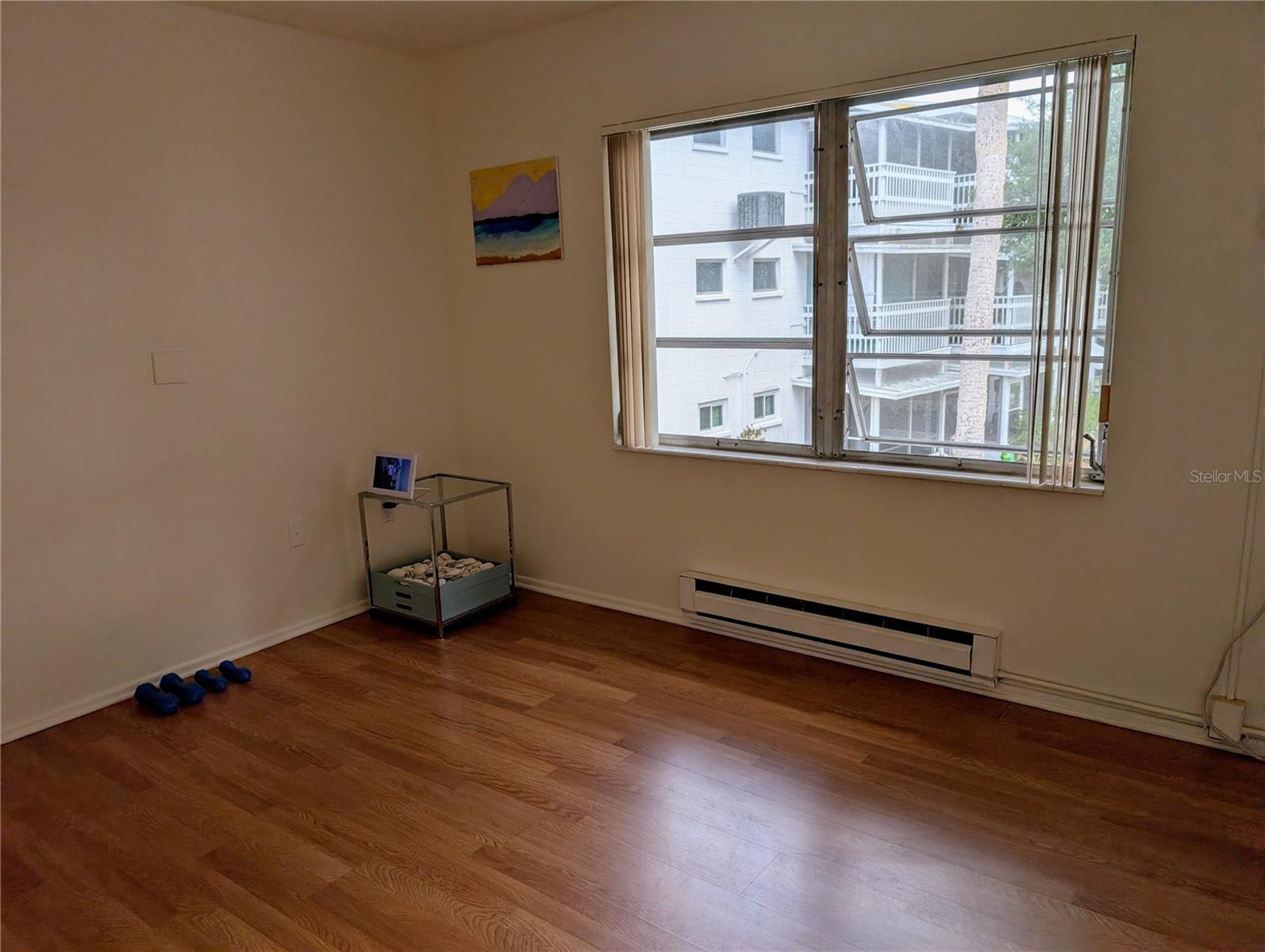 BAYSHORE GARDENS APTS 6 - Residential