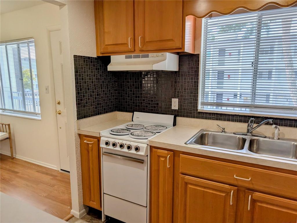 Photo of 1545 Pleasant Road #H-23, Bradenton, FL 34207 (MLS # A4691884)