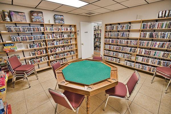 LA CASA MHP CO-OP - Residential