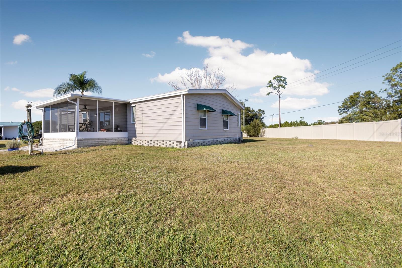 LA CASA MHP CO-OP - Residential