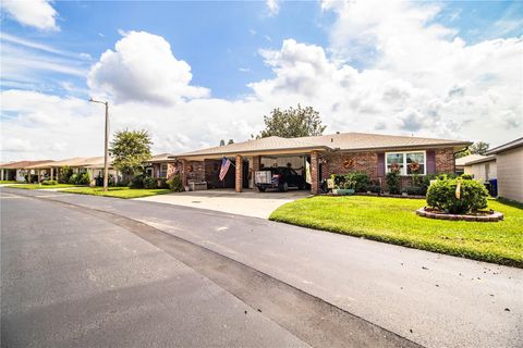 A home in LAKELAND