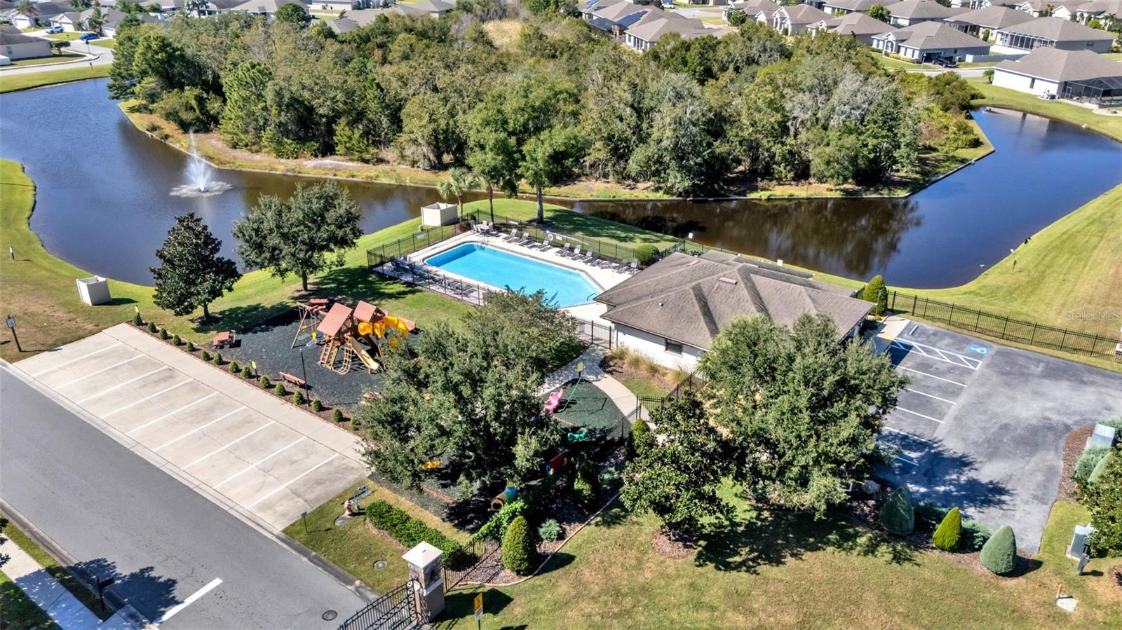 HALLAM PRESERVE EAST - Residential