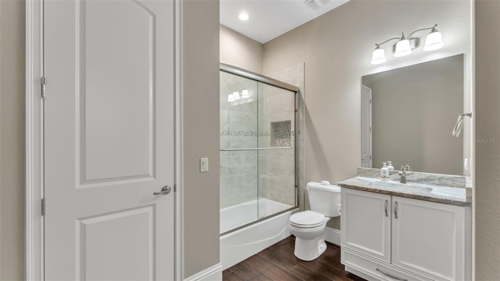 HALLAM PRESERVE EAST - Residential