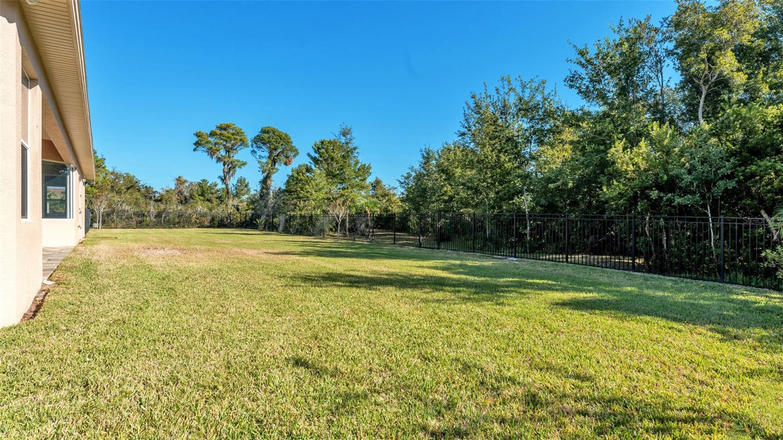 HALLAM PRESERVE EAST - Residential