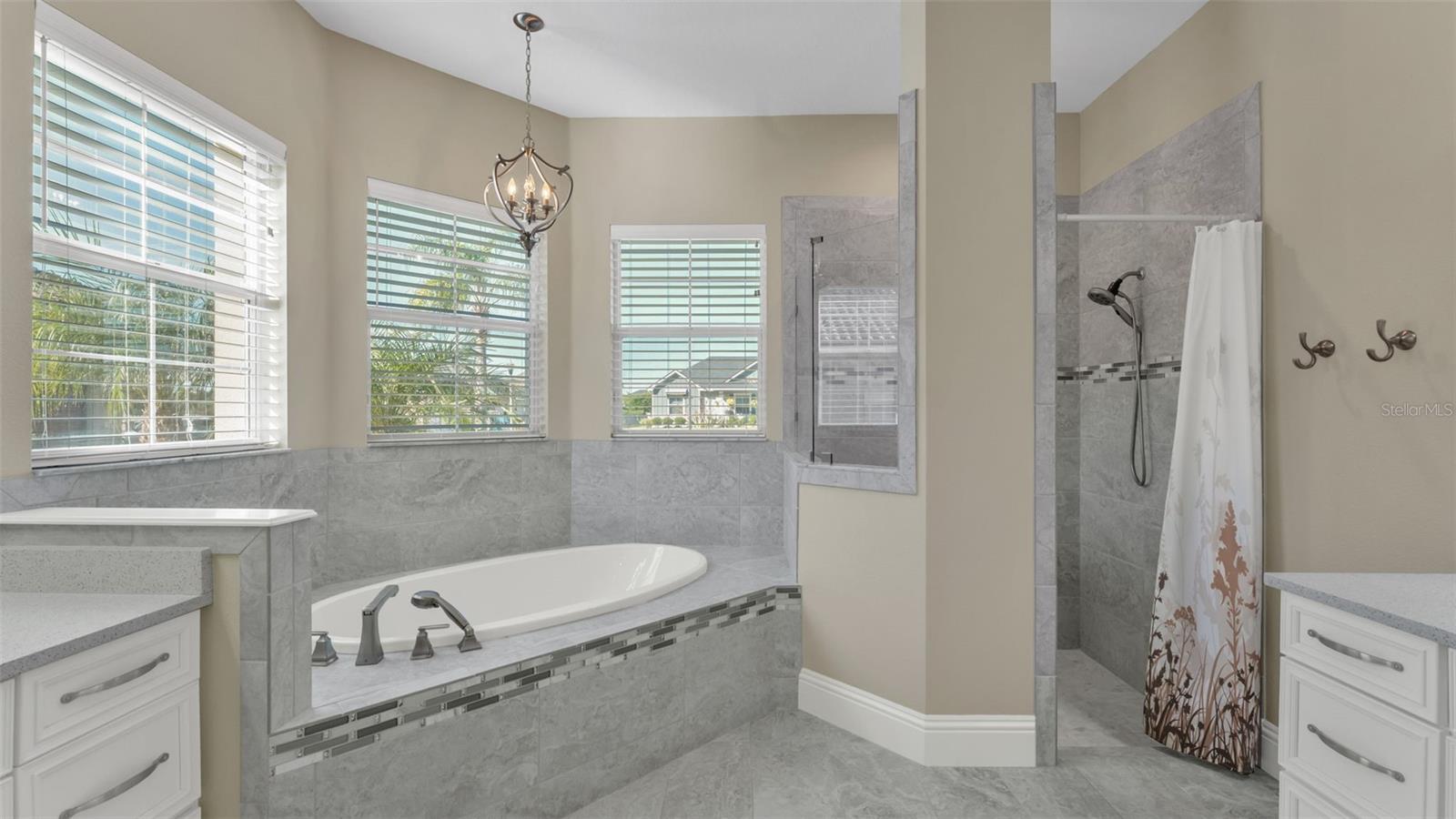 HALLAM PRESERVE EAST - Residential