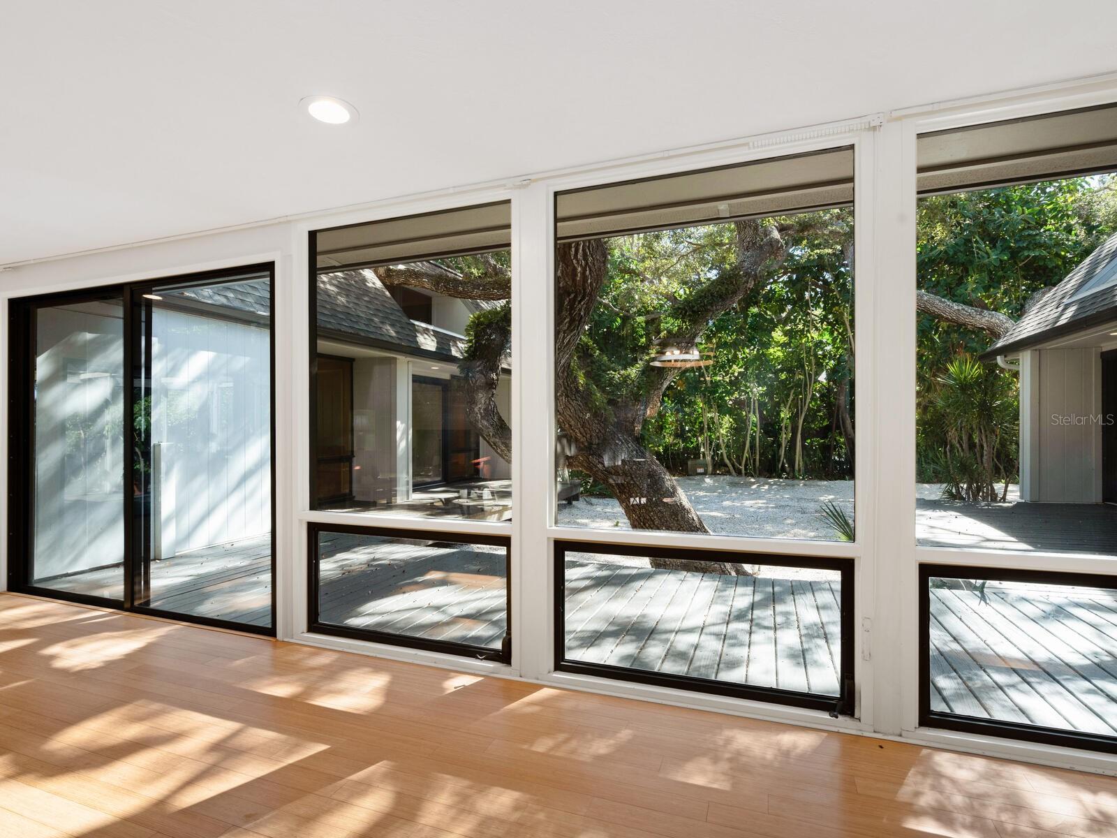 CASEY KEY - Residential