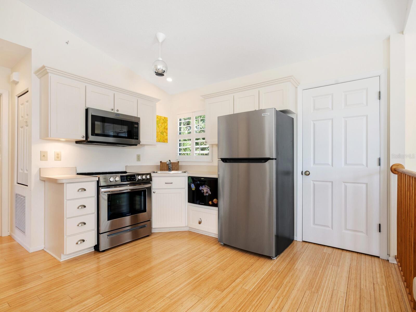 CASEY KEY - Residential