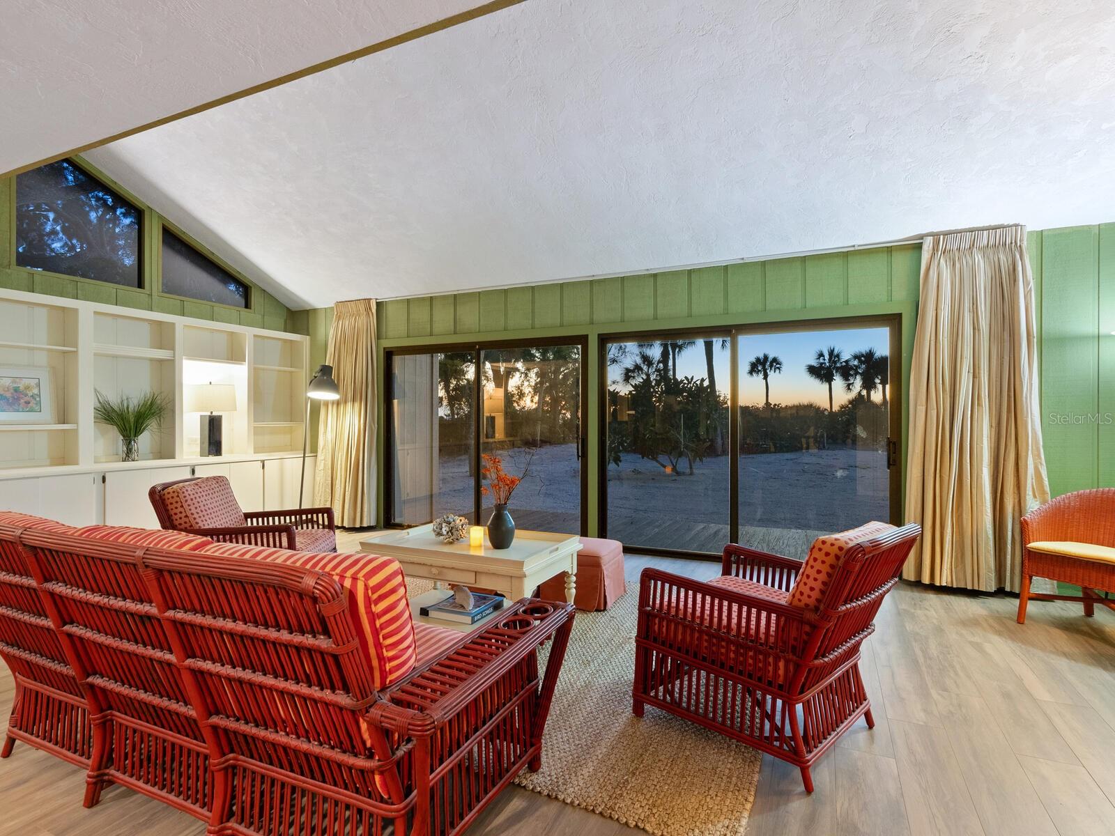 CASEY KEY - Residential