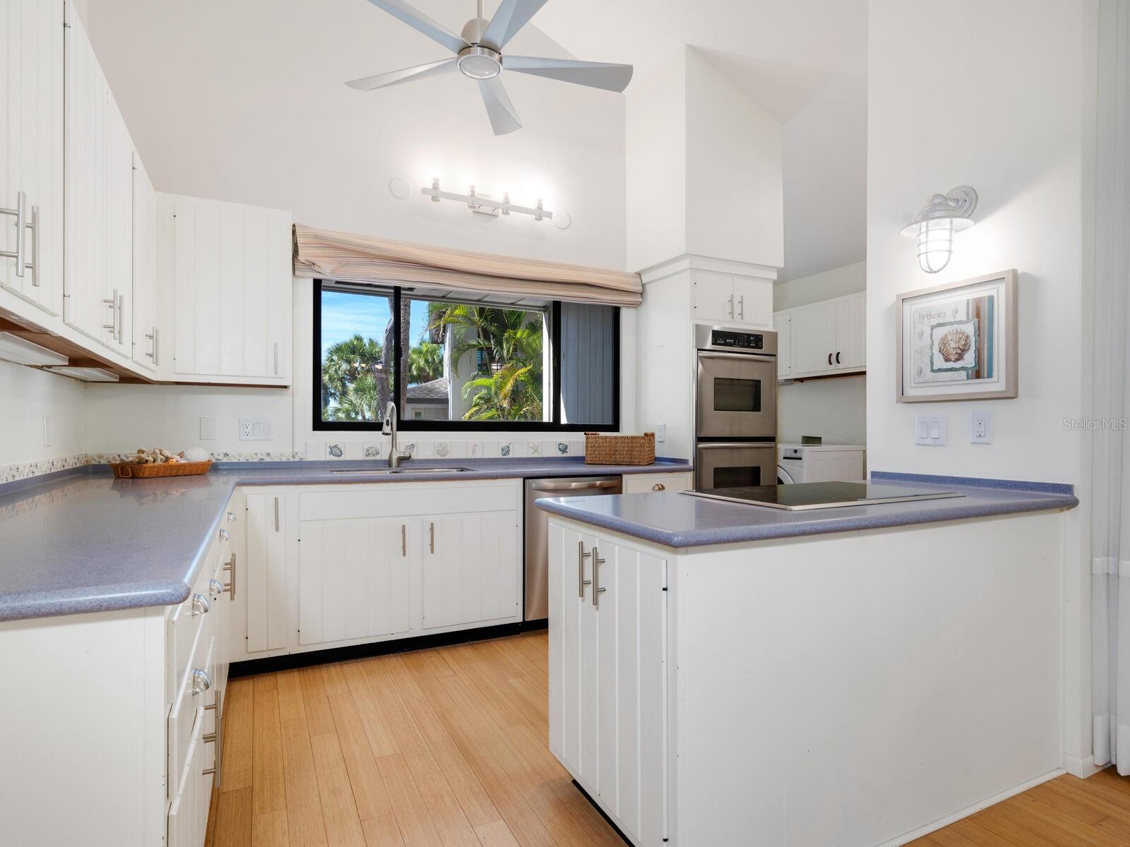 CASEY KEY - Residential