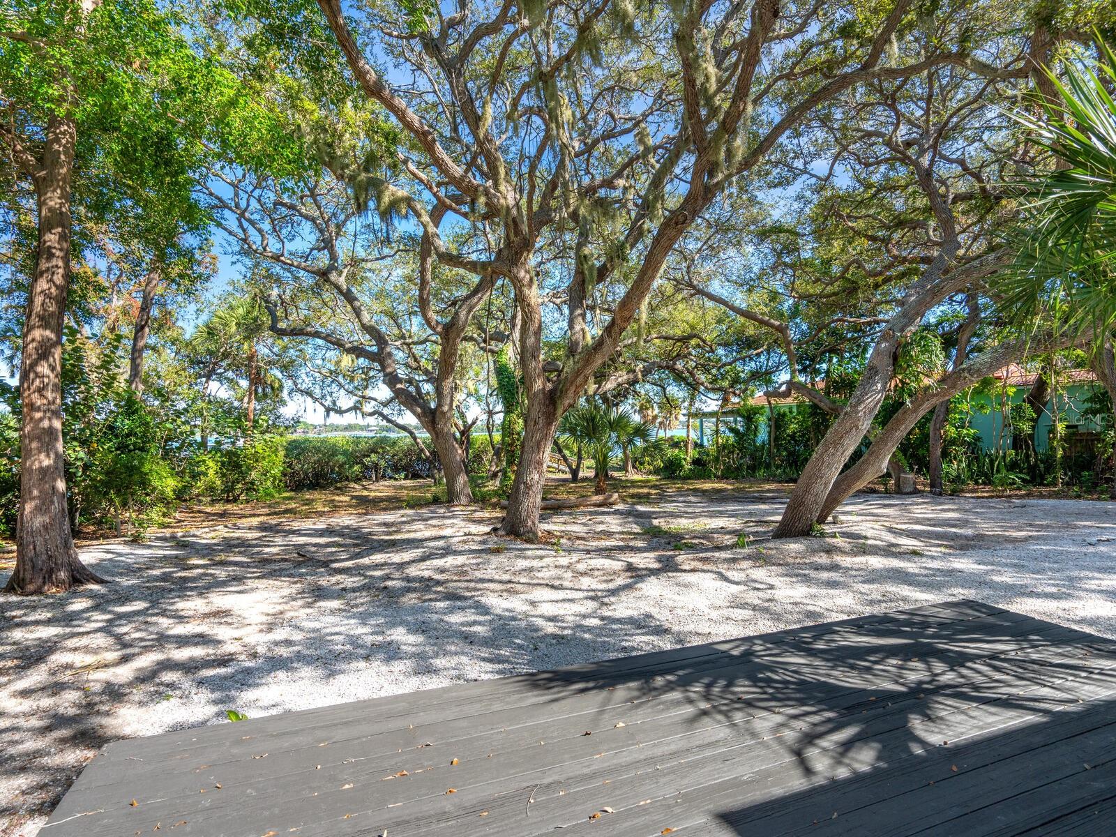 CASEY KEY - Residential