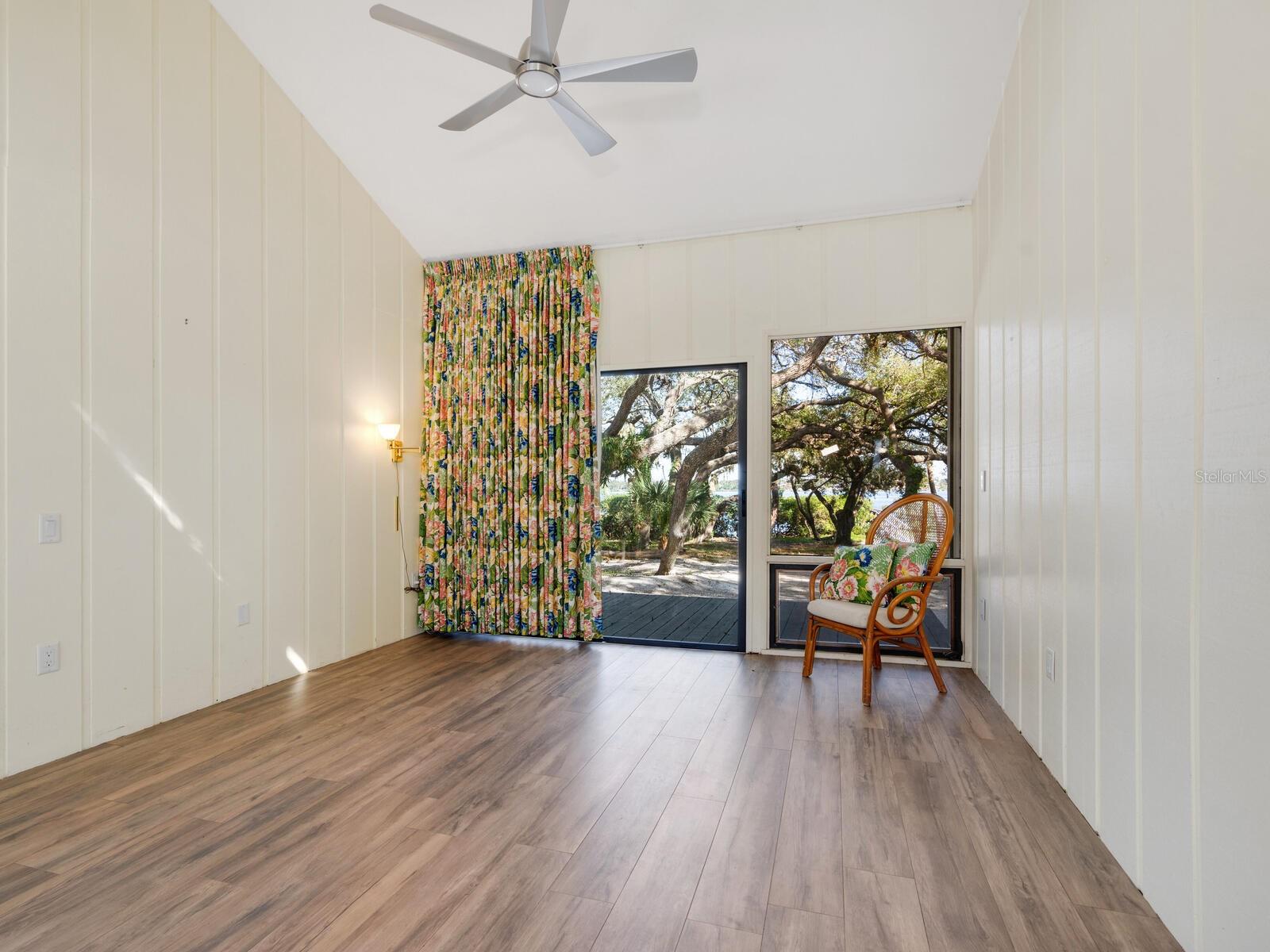 CASEY KEY - Residential