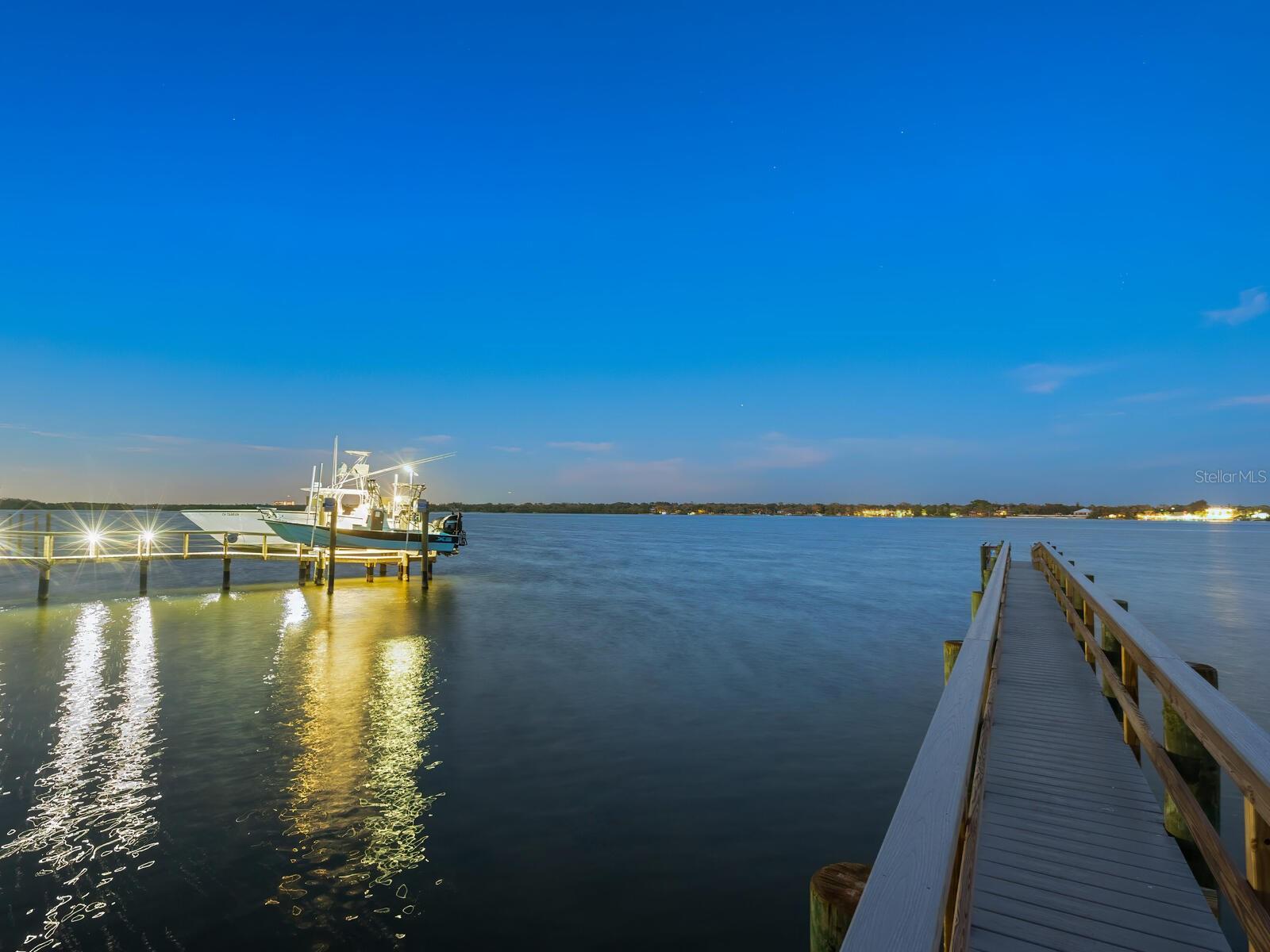 CASEY KEY - Residential