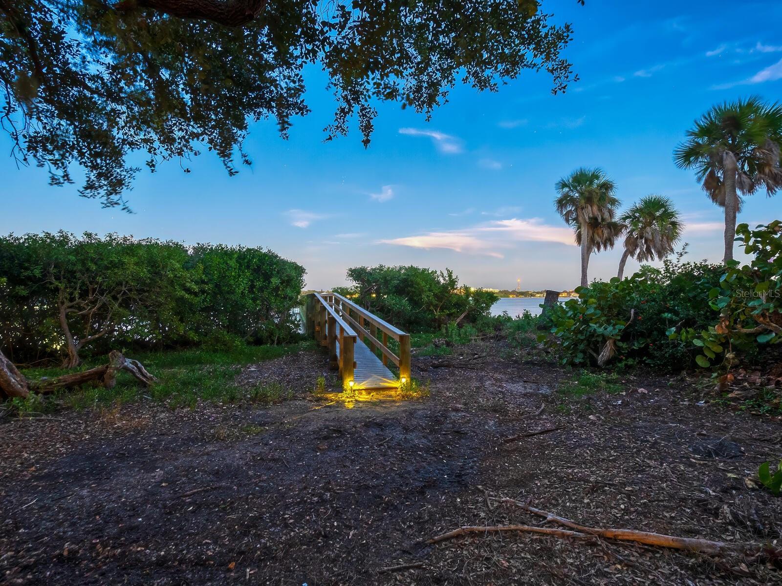 CASEY KEY - Residential