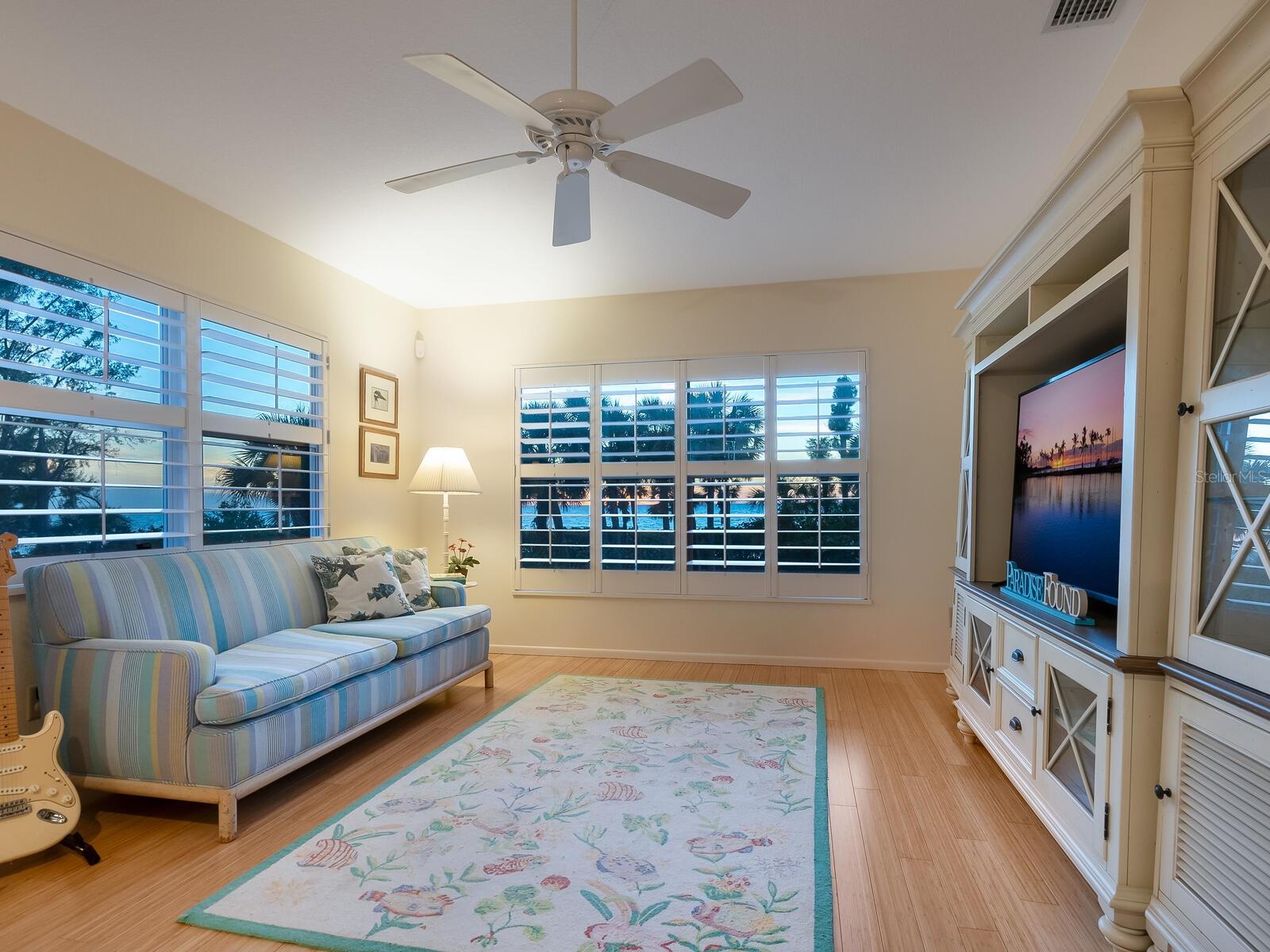 CASEY KEY - Residential