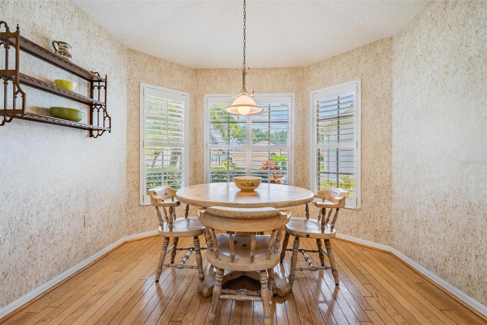 1053 WINDING WILLOW DRIVE
