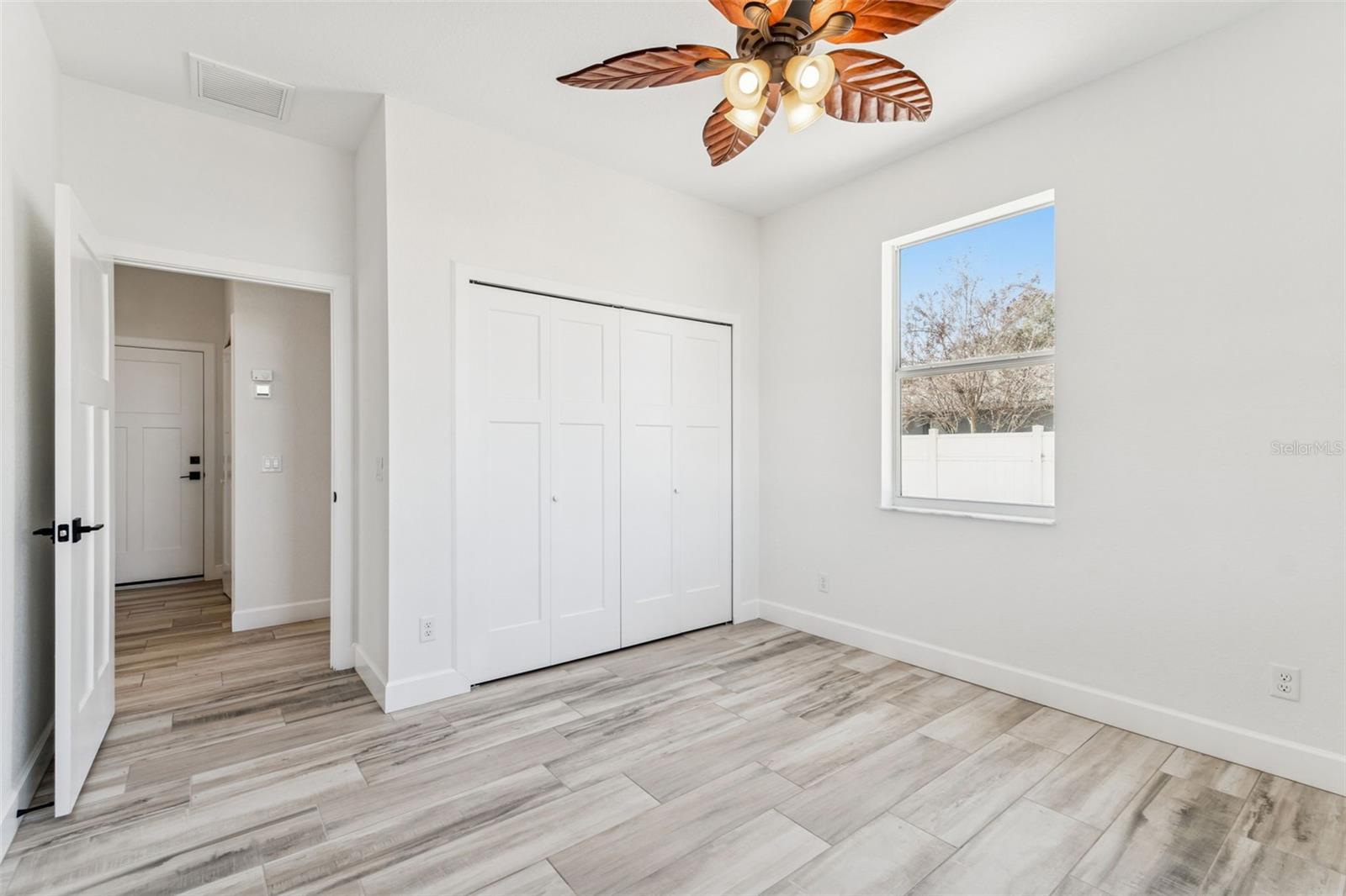 EAST GATE - Residential