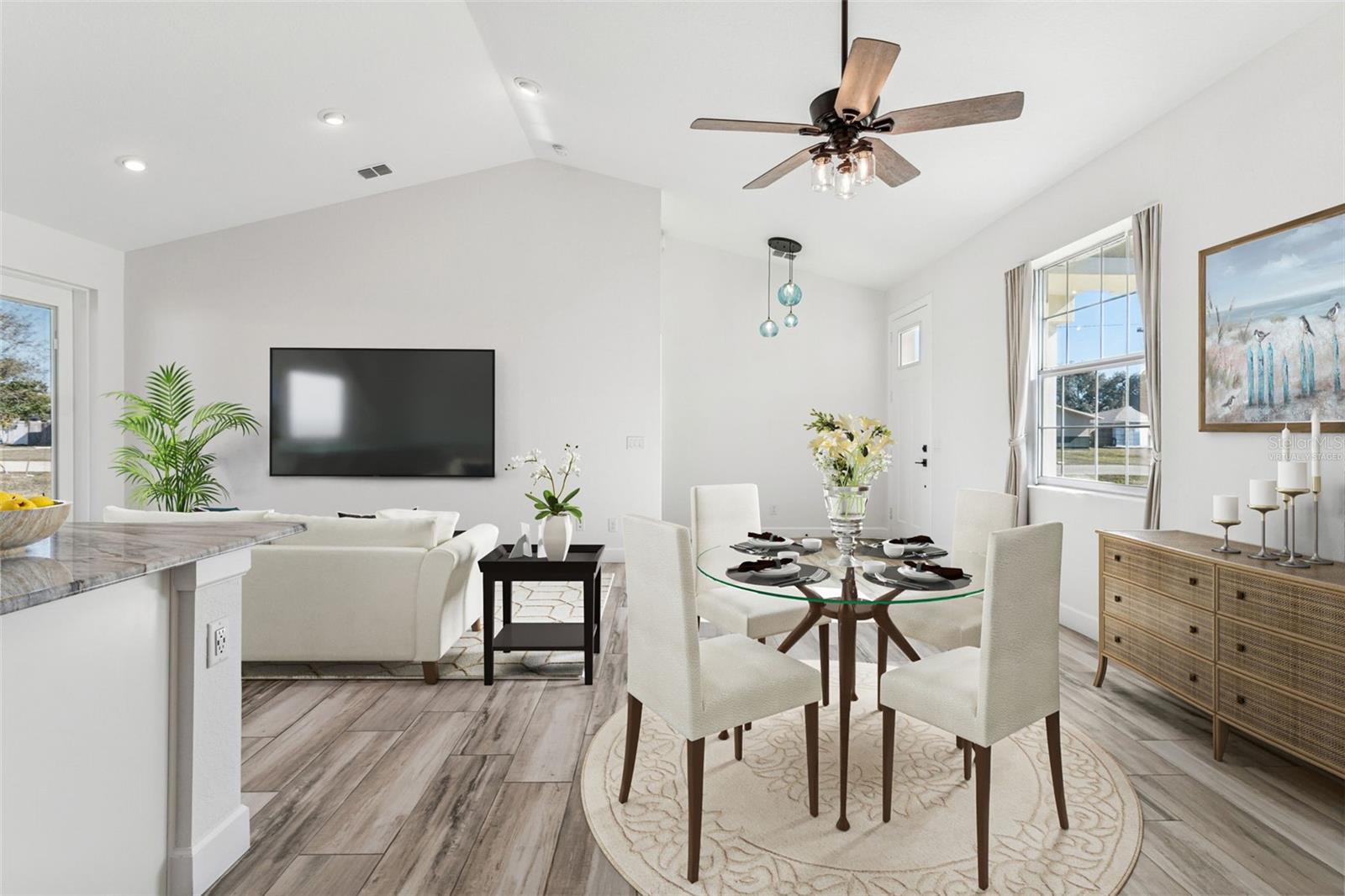 EAST GATE - Residential