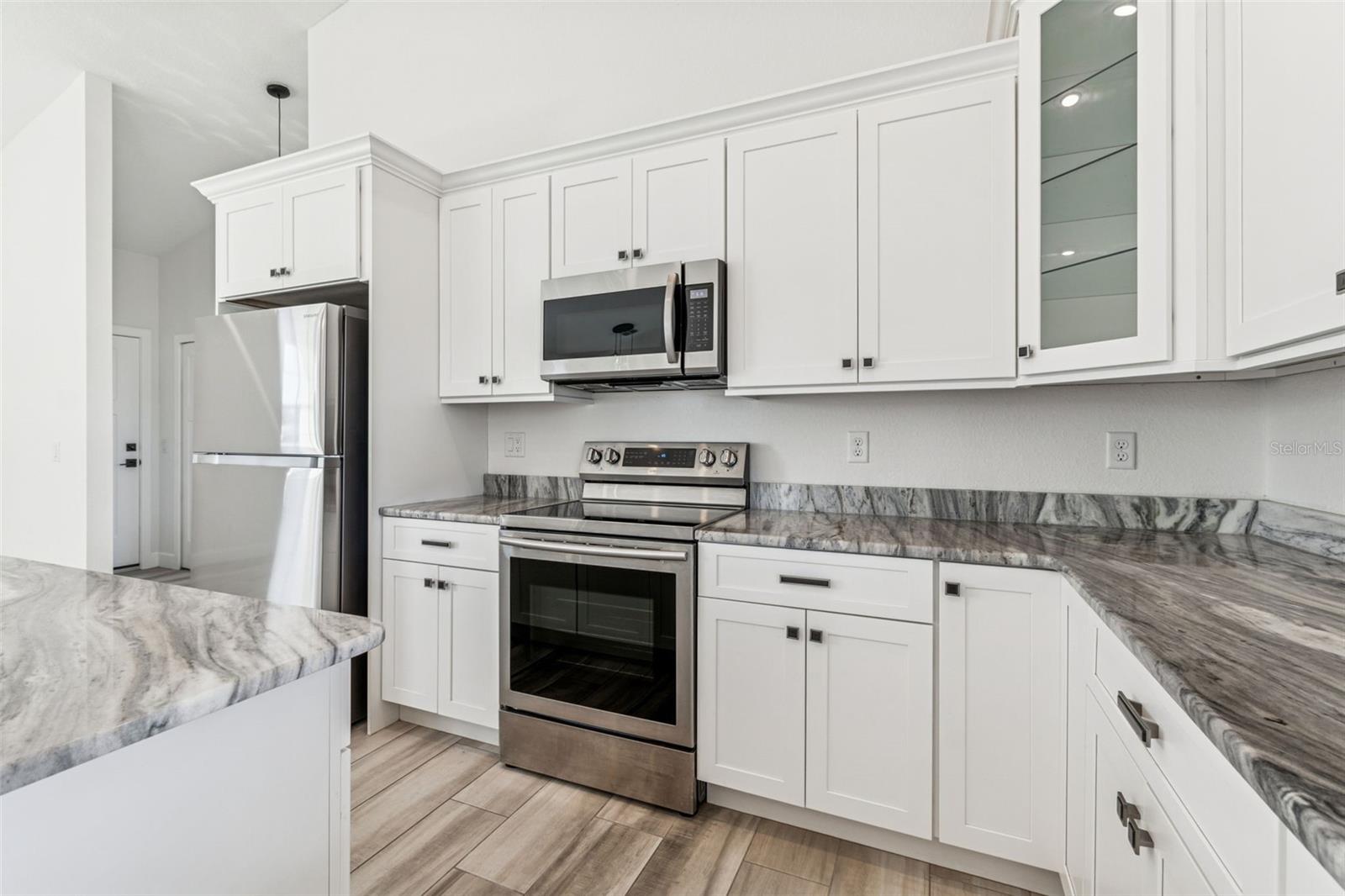 EAST GATE - Residential