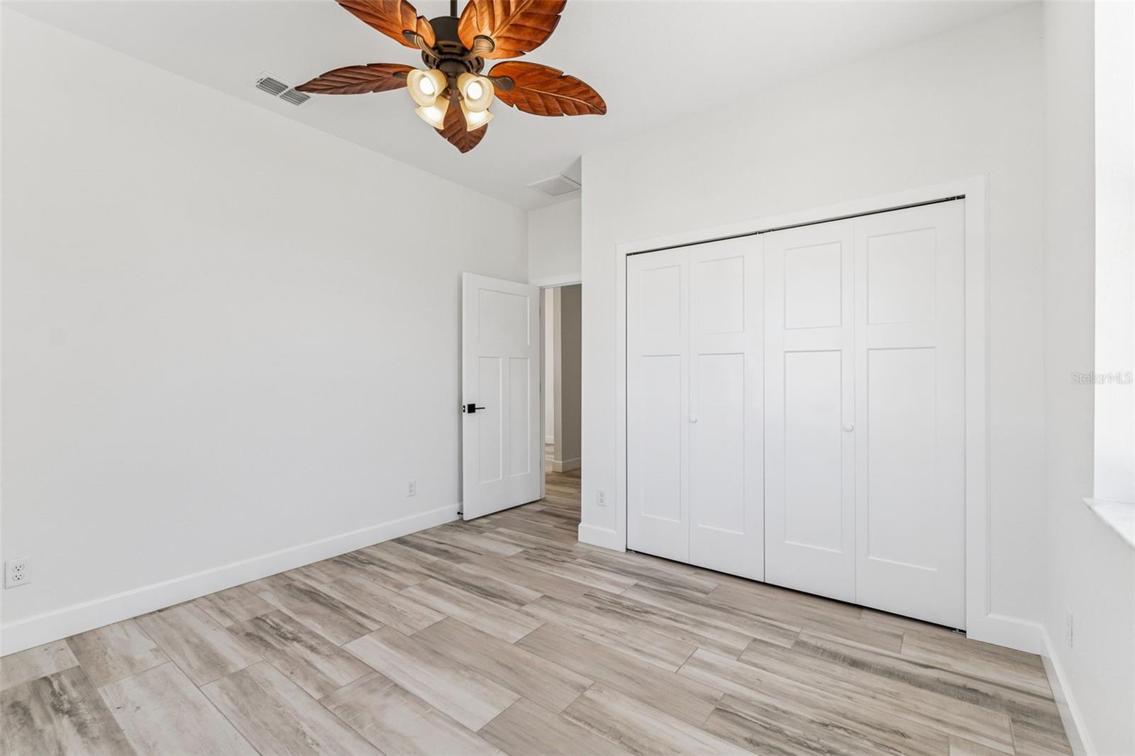 EAST GATE - Residential