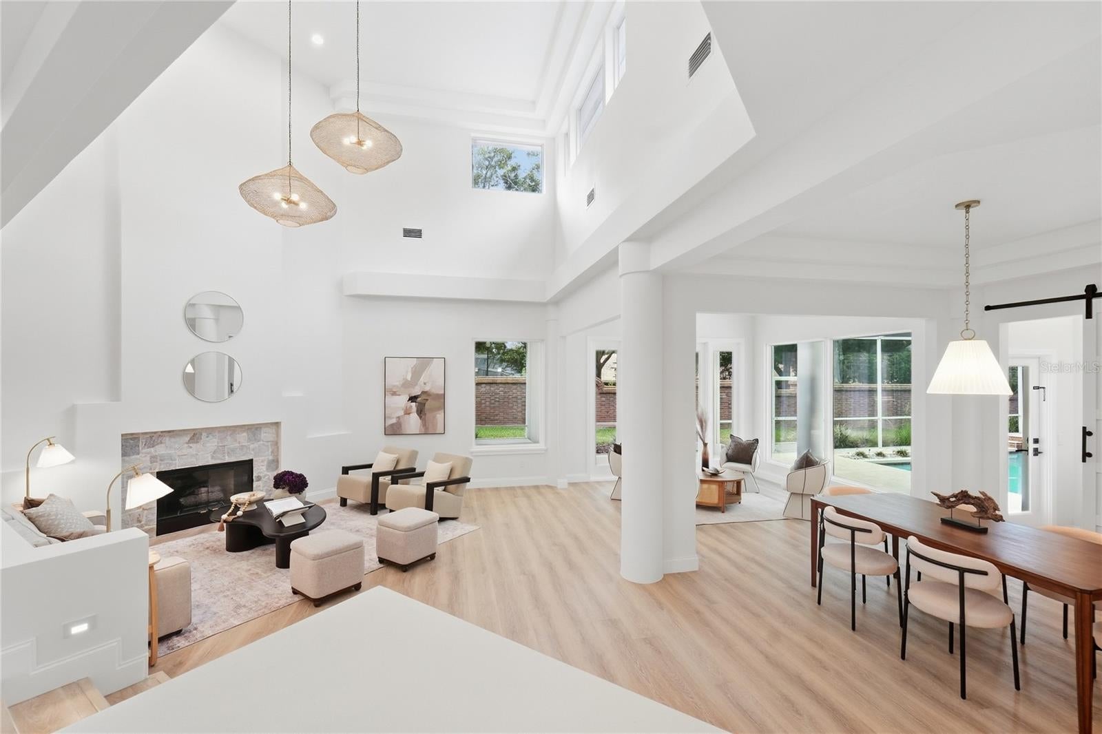 336 ASHFORD COURT