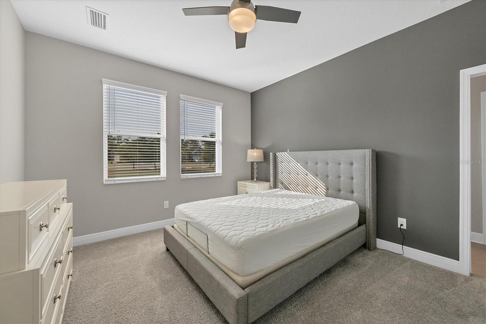 AMBERLY - Residential