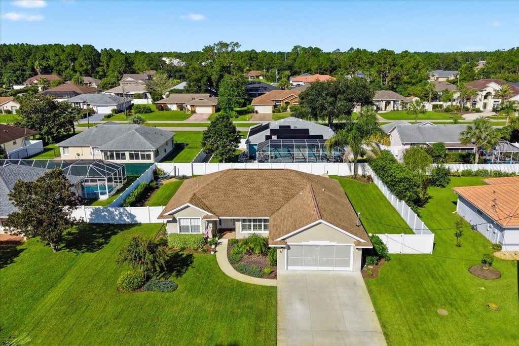 Photo of 13 Burnham Lane, Palm Coast, FL 32137 (MLS # FC320933)