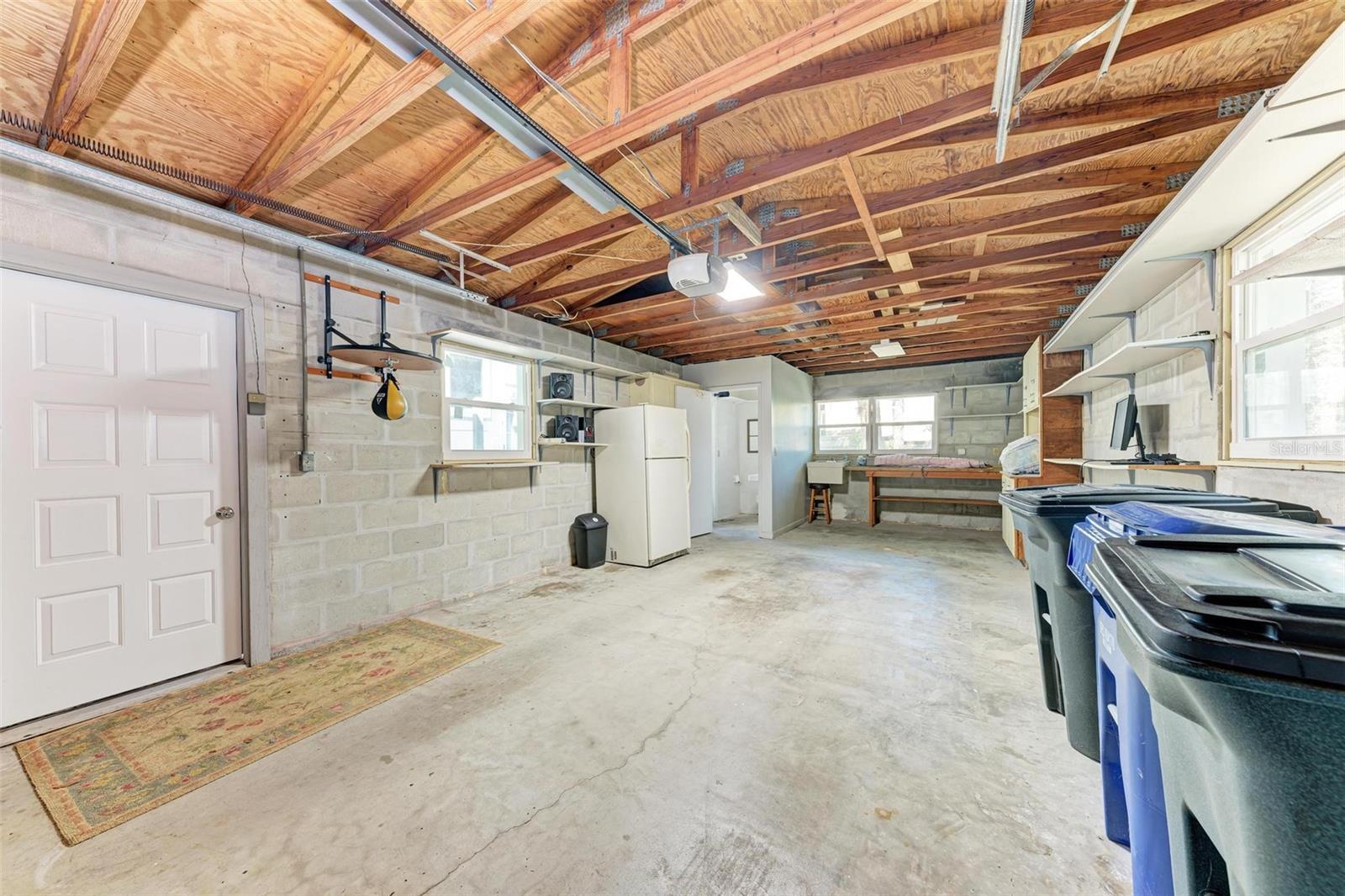 0000 - NOT PART OF A SUBDIVISION - Residential