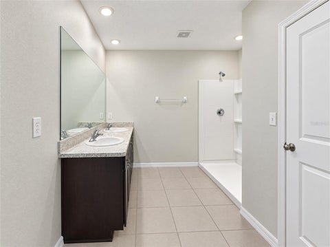Tiny photo for 4273 NE 29th Place, Ocala, FL 34470 (MLS # O6452049)