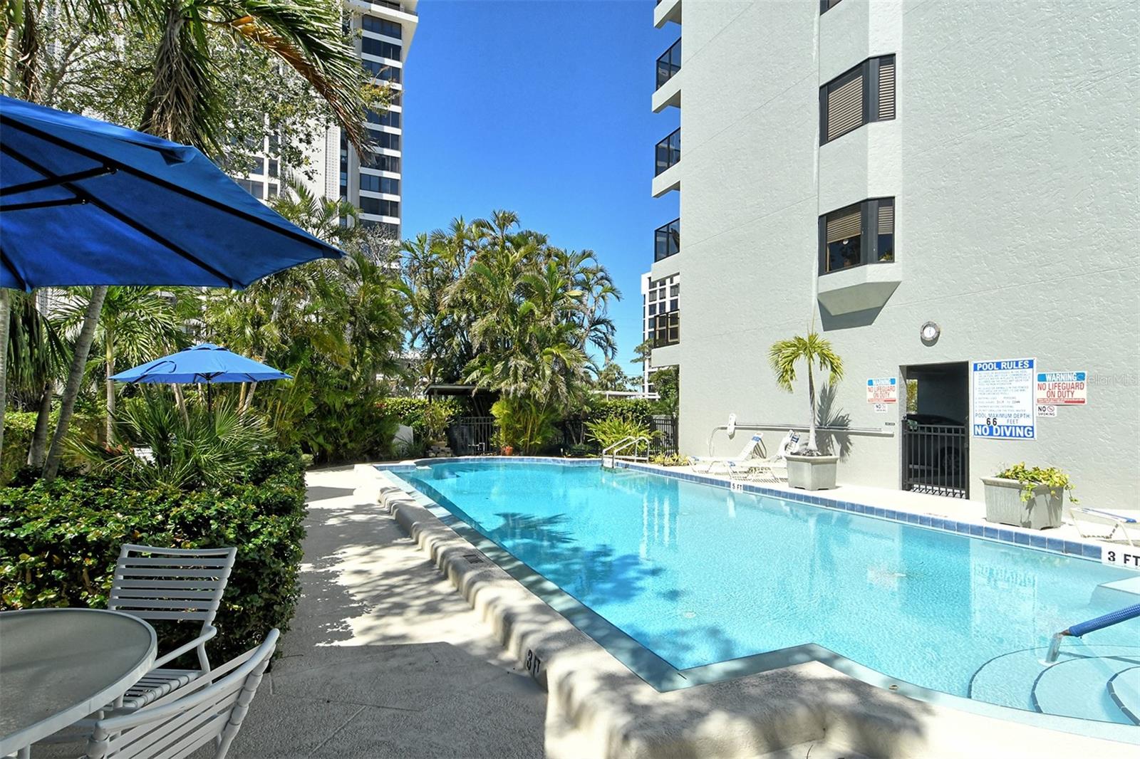 PALM PLACE - Residential