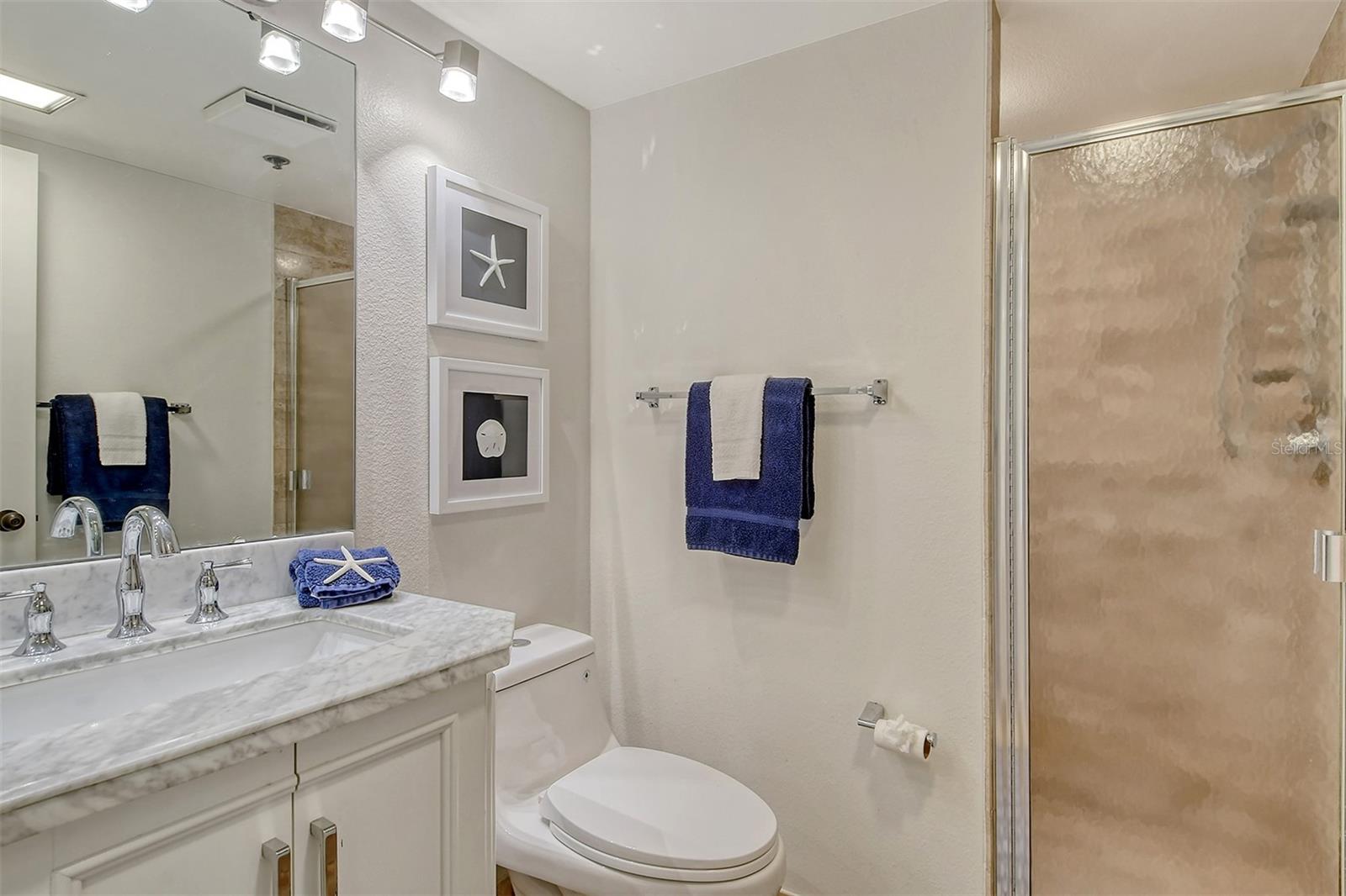 PALM PLACE - Residential