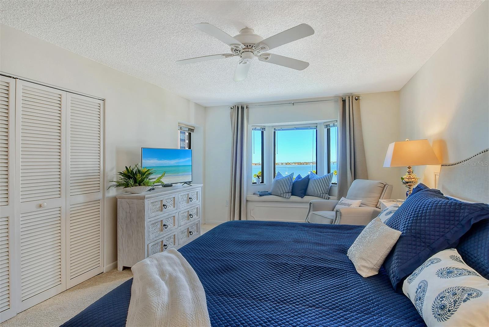 PALM PLACE - Residential