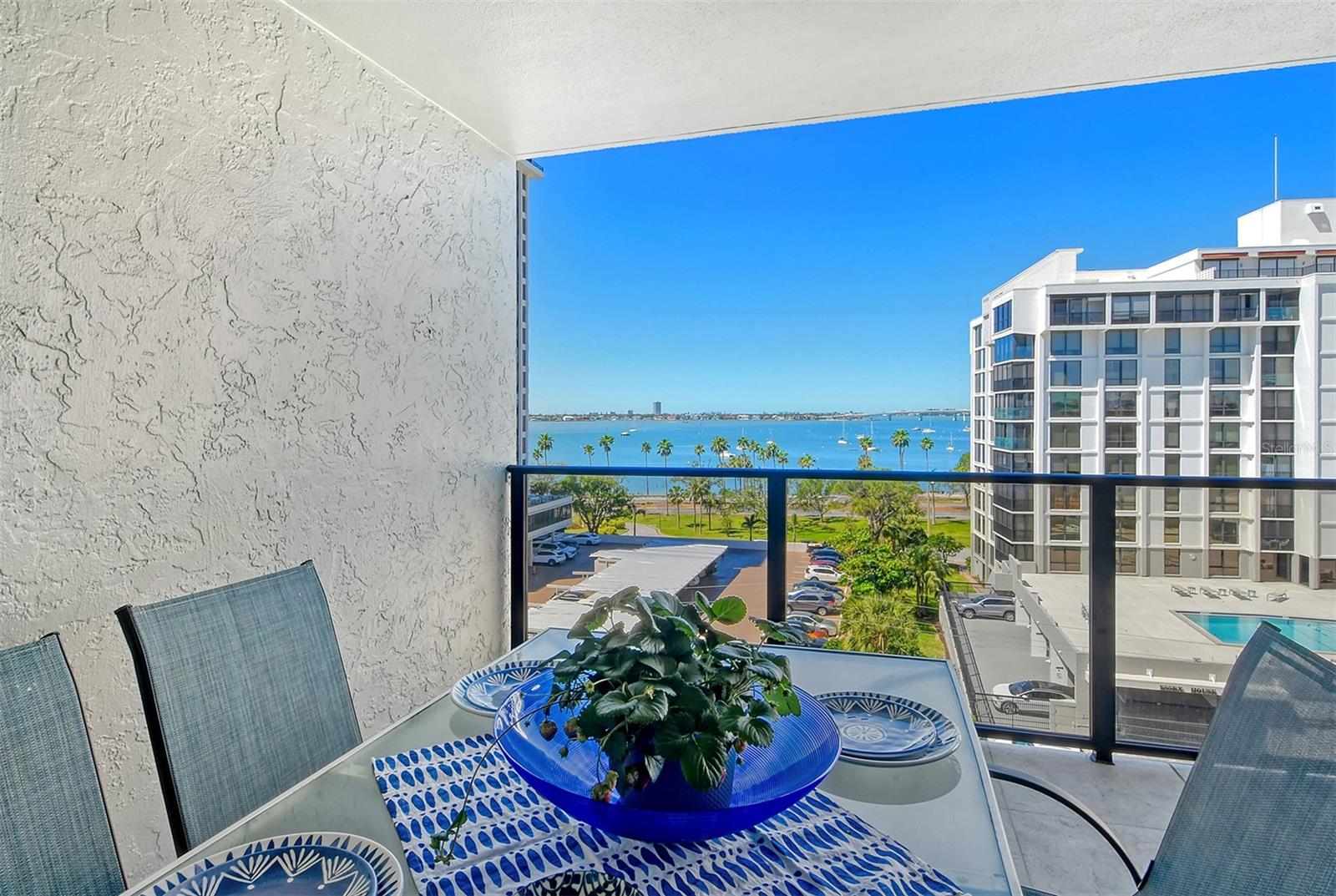 PALM PLACE - Residential