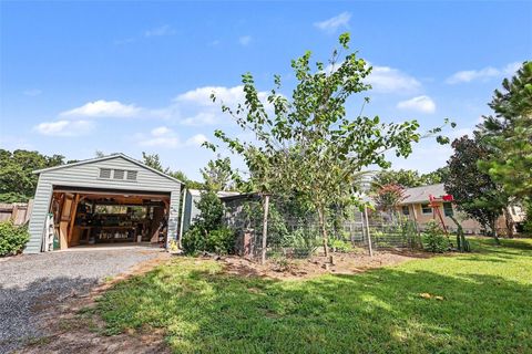 Tiny photo for 7480 E Highway 25, Belleview, FL 34420 (MLS # TB8528648)