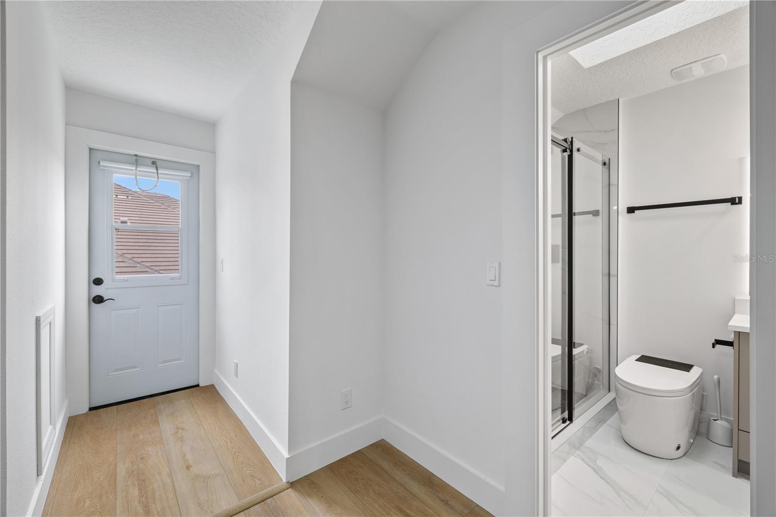 JOHNS COVE 43/104 - Residential