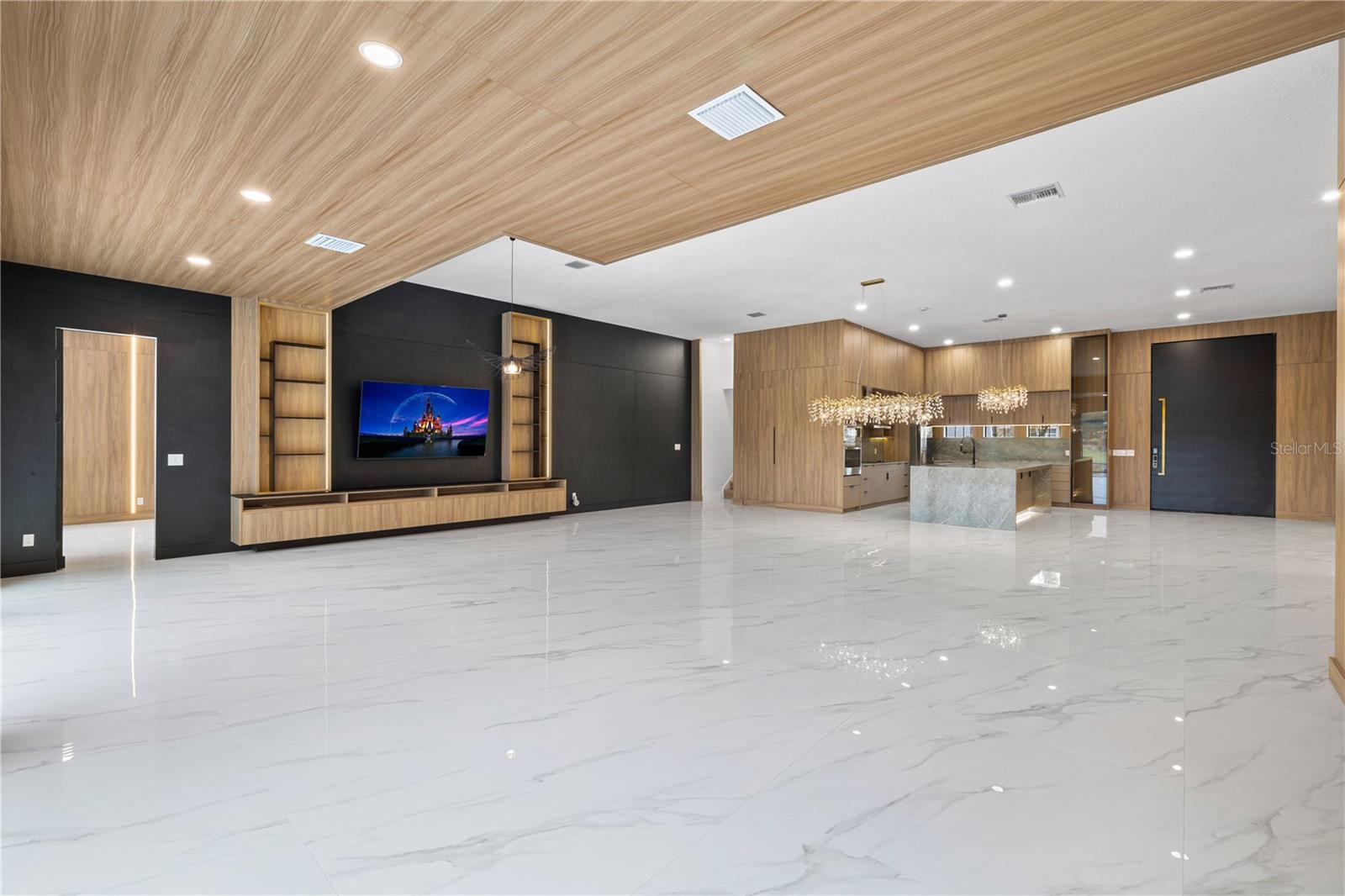 JOHNS COVE 43/104 - Residential