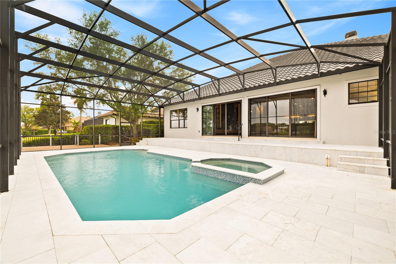 JOHNS COVE 43/104 - Residential