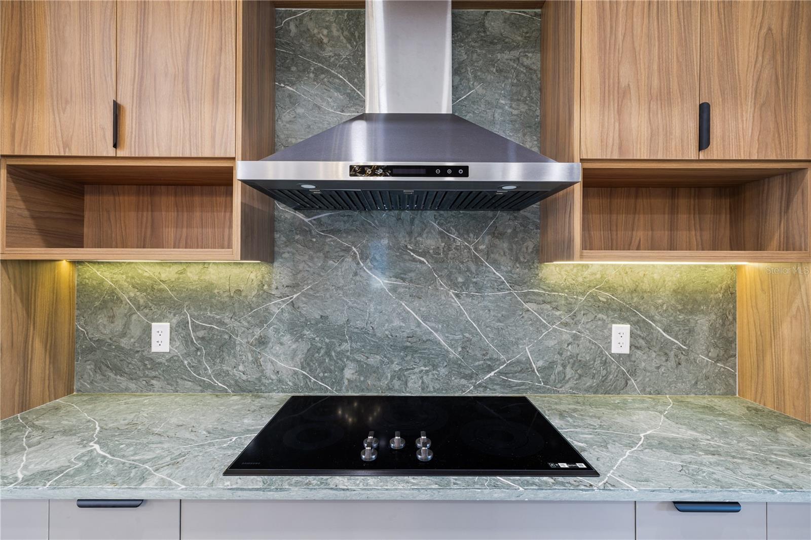 JOHNS COVE 43/104 - Residential