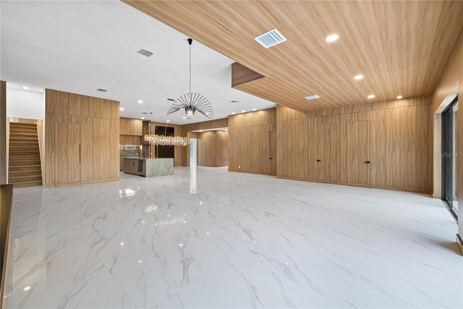 JOHNS COVE 43/104 - Residential