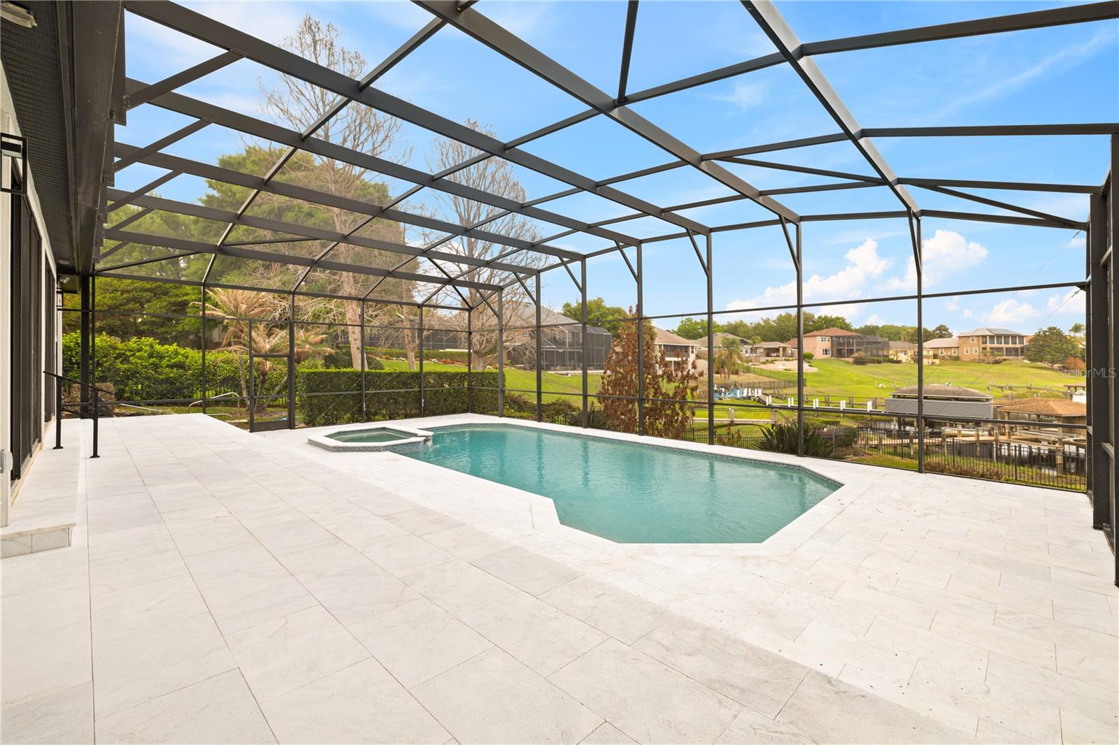 JOHNS COVE 43/104 - Residential