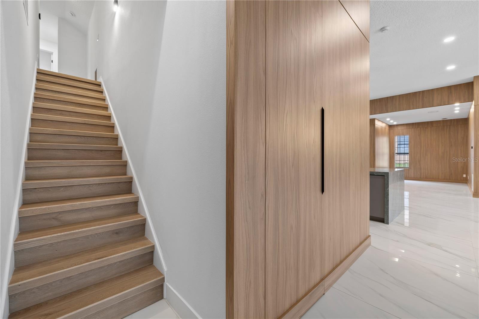 JOHNS COVE 43/104 - Residential