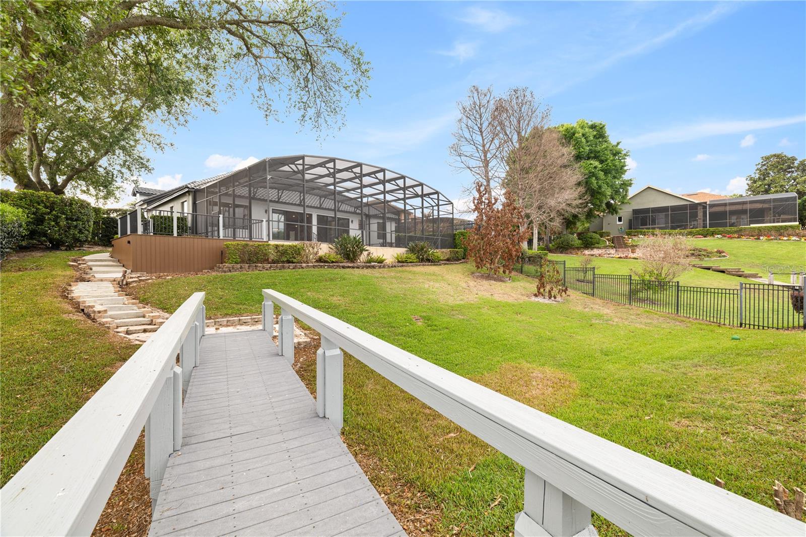 JOHNS COVE 43/104 - Residential